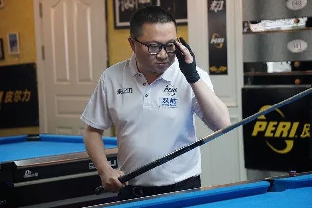 现实压力 现实压力